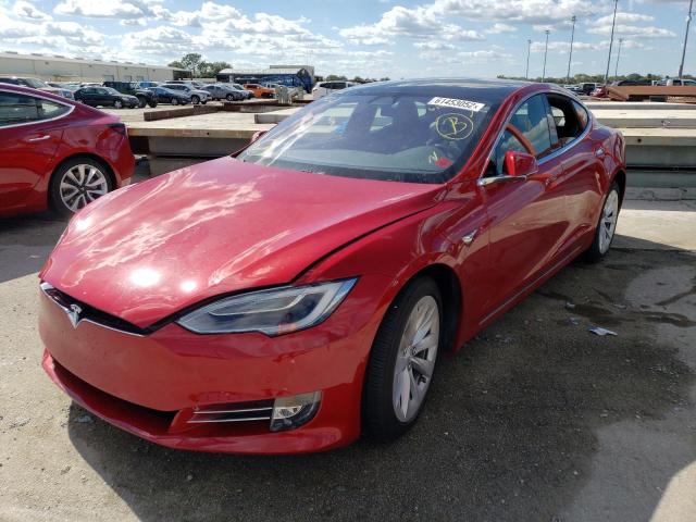 5YJSA1E17HF209567 - 2017 TESLA MODEL S Qırmızı foto 2