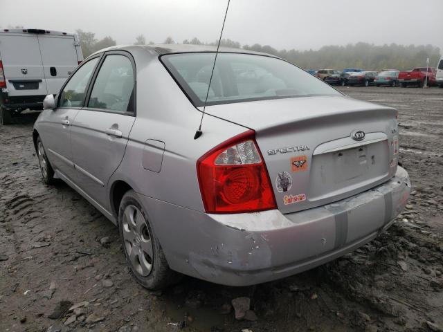 KNAFE121365316976 - 2006 KIA SPECTRA LX SILVER photo 3