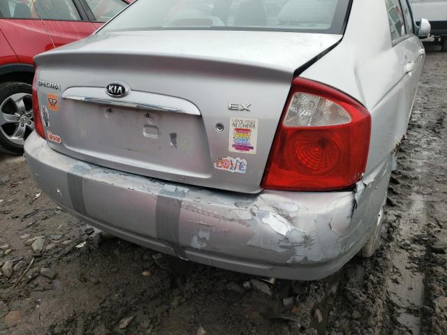 KNAFE121365316976 - 2006 KIA SPECTRA LX SILVER photo 9