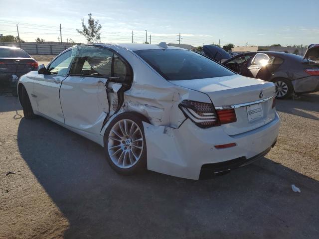 WBAYE4C58FD947434 - 2015 BMW 740 LI WHITE photo 3