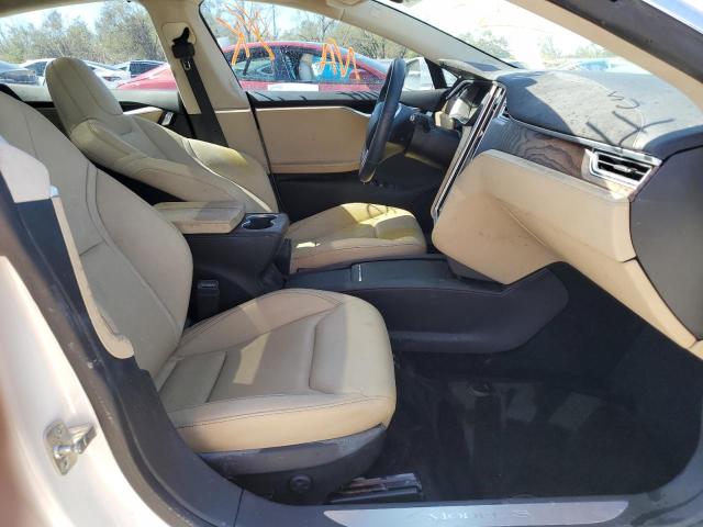 5YJSA1E22GF167543 - 2016 TESLA MODEL S Սպիտակ լուսանկար 5