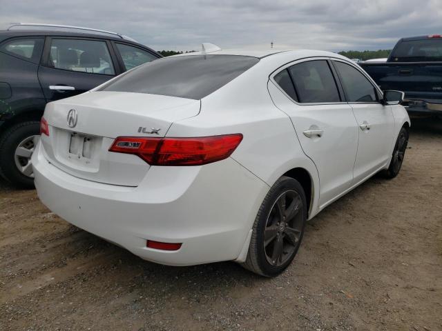 19VDE1F32EE014967 - 2014 ACURA ILX 20 WHITE photo 4