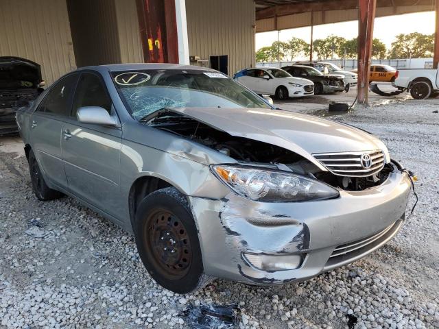 4T1BE30K65U617914 - 2005 TOYOTA CAMRY LE SILVER photo 1