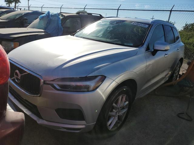 LYV102DK4KB335473 - 2019 VOLVO XC60 T5 MO SILVER photo 2