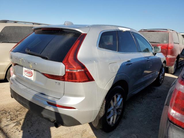 LYV102DK4KB335473 - 2019 VOLVO XC60 T5 MO SILVER photo 4