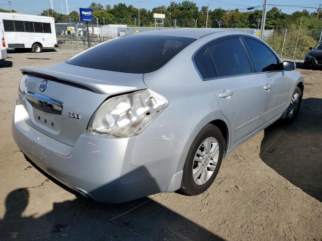 1N4AL2AP7CC213605 - 2012 NISSAN ALTIMA SILVER photo 4