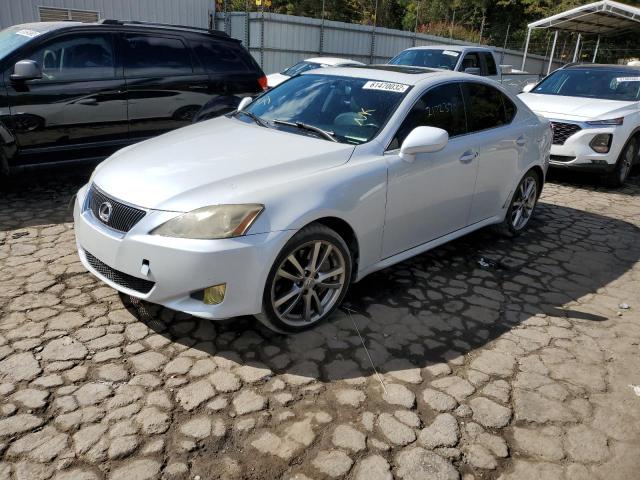 JTHBE262165004194 - 2006 LEXUS IS 350 WHITE photo 2