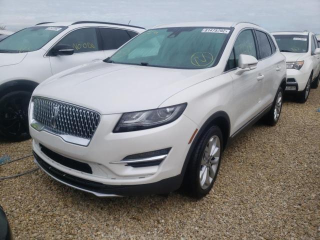 5LMCJ2D97KUL45349 - 2019 LINCOLN MKC SELECT თეთრი ფოტო 2