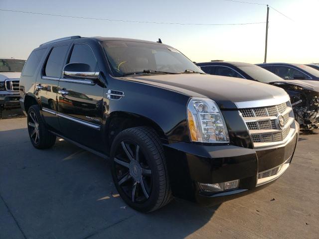 1GYS3DEF2BR148406 - 2011 CADILLAC ESCALADE P BLACK photo 1