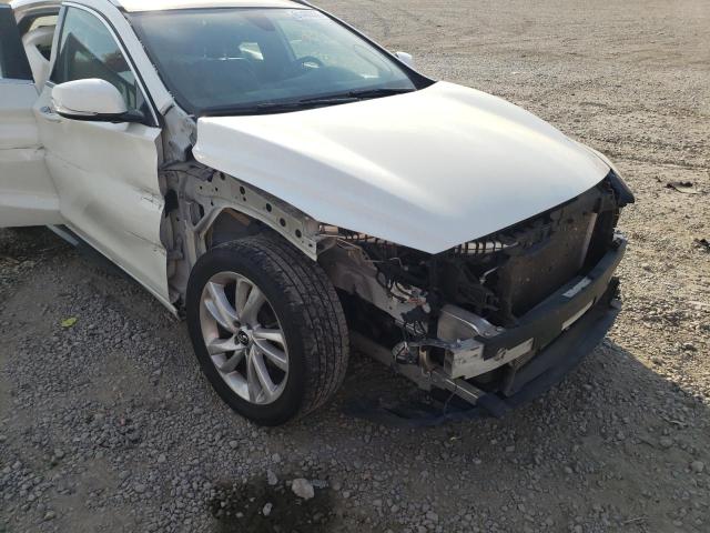 SJKCH5CP3HA028941 - 2017 INFINITI QX30 BASE WHITE photo 9