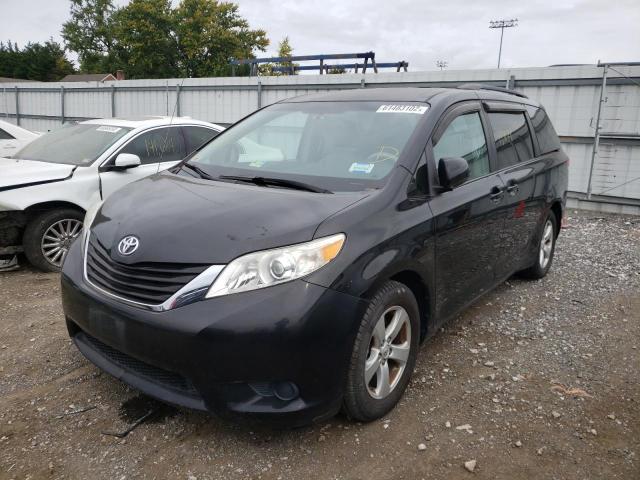 5TDKK3DC1BS175530 - 2011 TOYOTA SIENNA LE BLACK photo 2