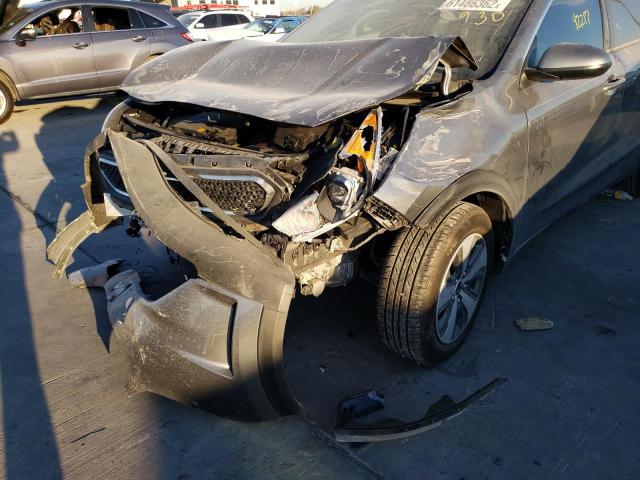 KNDCB3LC2J5123382 - 2018 KIA NIRO FE GRAY photo 9