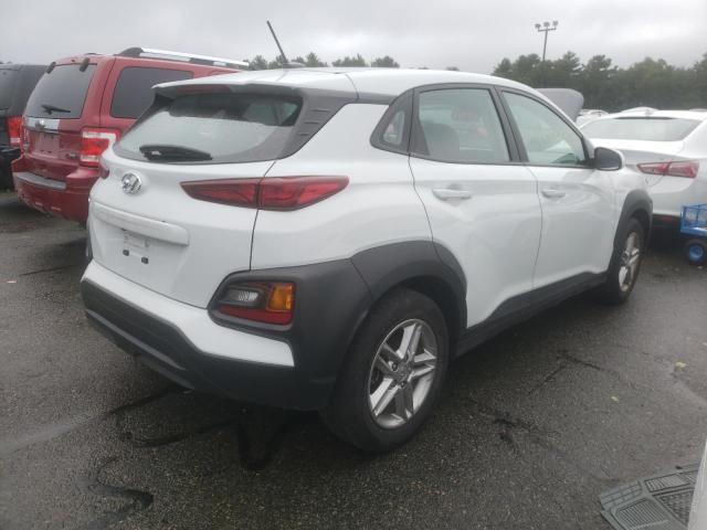 KM8K12AA6MU643813 - 2021 HYUNDAI KONA SE WHITE photo 4