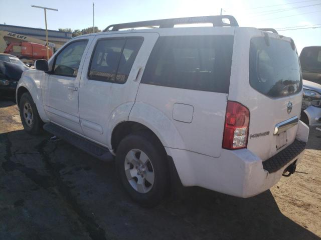 5N1AR18U46C679359 - 2006 NISSAN PATHFINDER WHITE photo 3