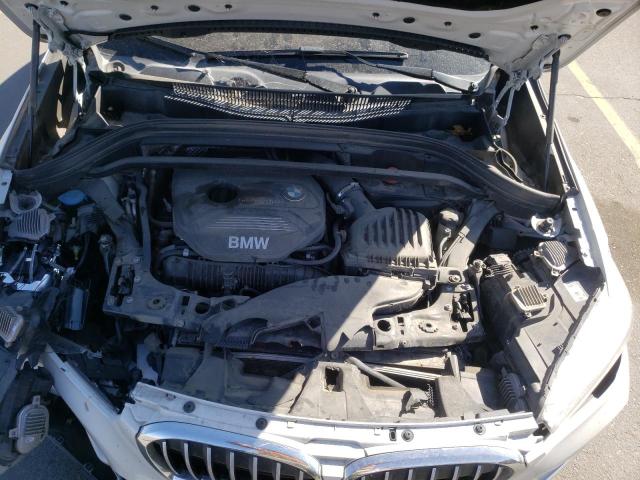WBXHT3C38GP883092 - 2016 BMW X1 XDRIVE2 WHITE photo 7