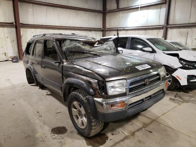 JT3HN87R9W0189946 - 1998 TOYOTA 4RUNNER LI GRAY photo 1