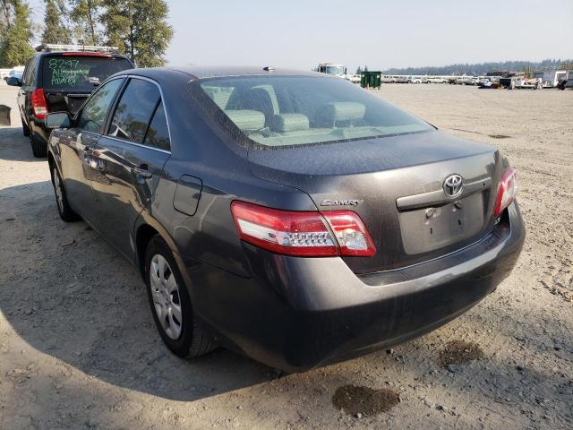 4T1BF3EK6BU616490 - 2011 TOYOTA CAMRY BASE GRAY photo 3