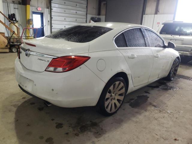 W04G05GV5B1073224 - 2011 BUICK REGAL CXL WHITE photo 4