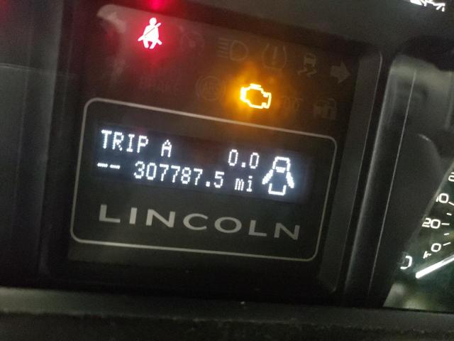 5LMJJ2H52AEJ02393 - 2010 LINCOLN NAVIGATOR 黑色 照片 8