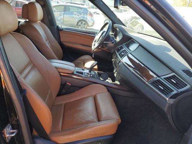 5UXFE8C5XAL310947 - 2010 BMW X5 XDRIVE4 أسود صورة 5