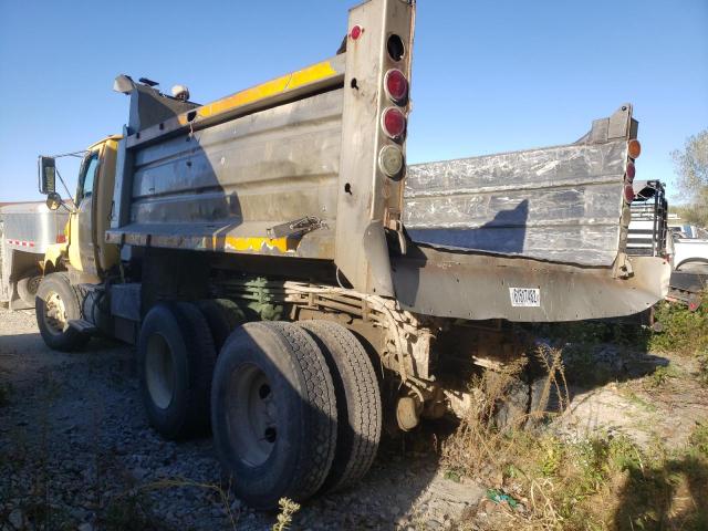 2FZHATAK13AL81323 - 2003 STERLING TRUCK LT 7500 YELLOW photo 3