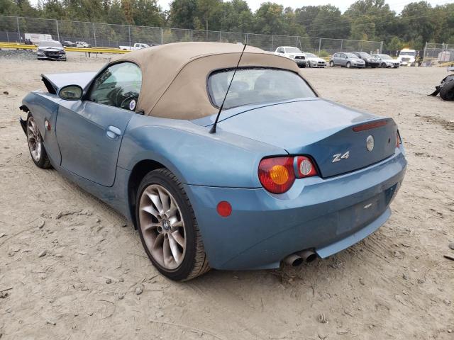 4USBT33433LR60345 - 2003 BMW Z4 2.5 BLUE photo 3