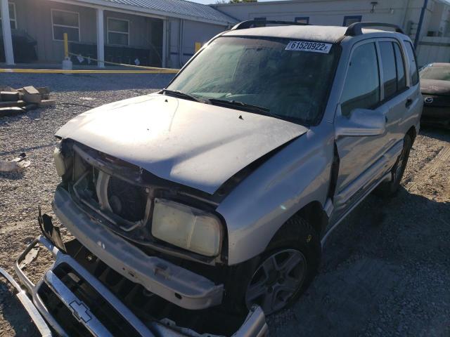 2CNBE634146902418 - 2004 CHEVROLET TRACKER LT SILVER photo 2