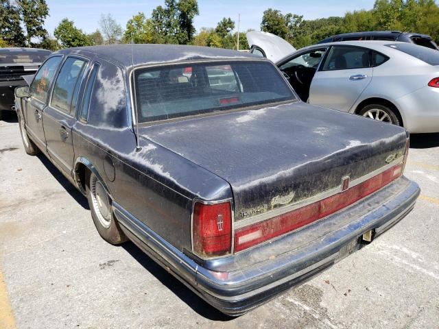 1LNLM81F8LY694179 - 1990 LINCOLN TOWN CAR BLUE photo 3