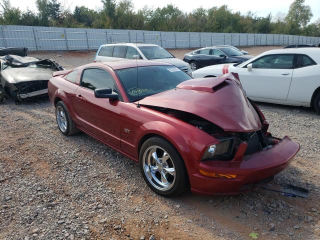 1ZVFT82H765235491 - 2006 FORD MUSTANG GT RED photo 1