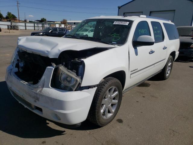 1GKS1MEF7DR321677 - 2013 GMC YUKON XL D WHITE photo 2