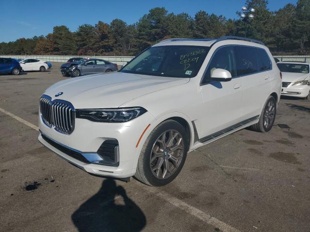 5UXCW2C53KL081509 - 2019 BMW X7 XDRIVE4 WHITE photo 2