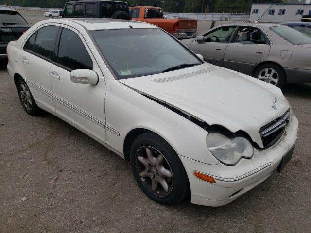 WDBRF61J53A518232 - 2003 MERCEDES-BENZ C 240 WHITE photo 1