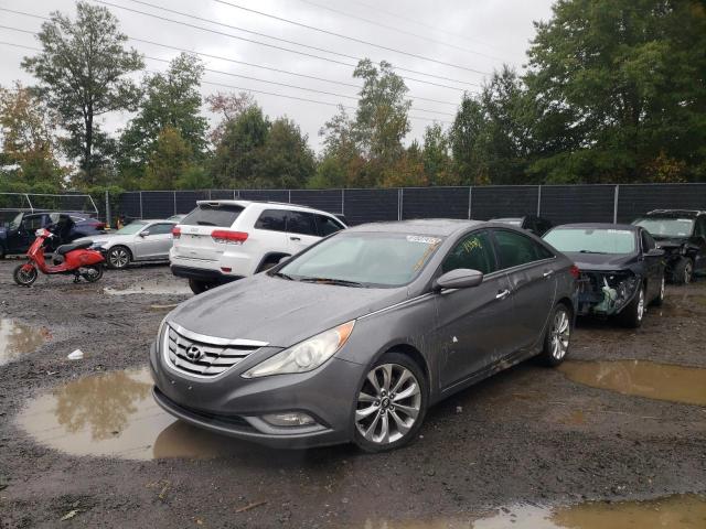 5NPEC4AC3BH059837 - 2011 HYUNDAI SONATA GRAY photo 2