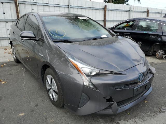 JTDKARFU8H3540890 - 2017 TOYOTA PRIUS GRAY photo 1