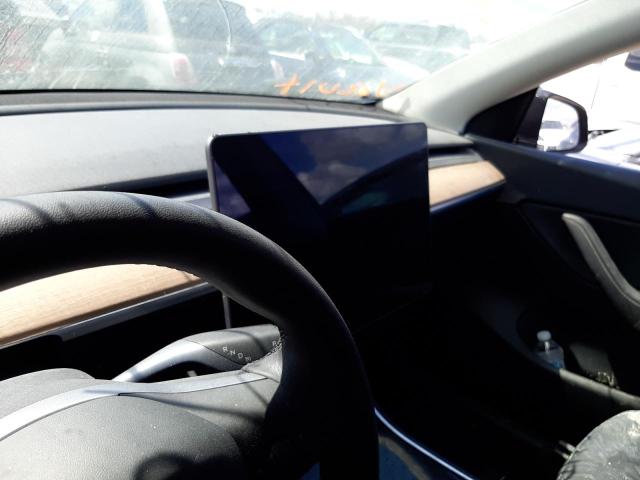 5YJYGDEE0MF070454 - 2021 TESLA MODEL Y أبيض صورة 8