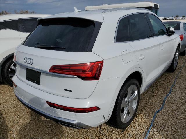 WA1FAAFY9N2014799 - 2022 AUDI Q5 PRESTIG WHITE photo 4