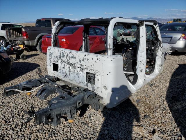 1C6JJTBG2LL196742 - 2020 JEEP GLADIATOR WHITE photo 4