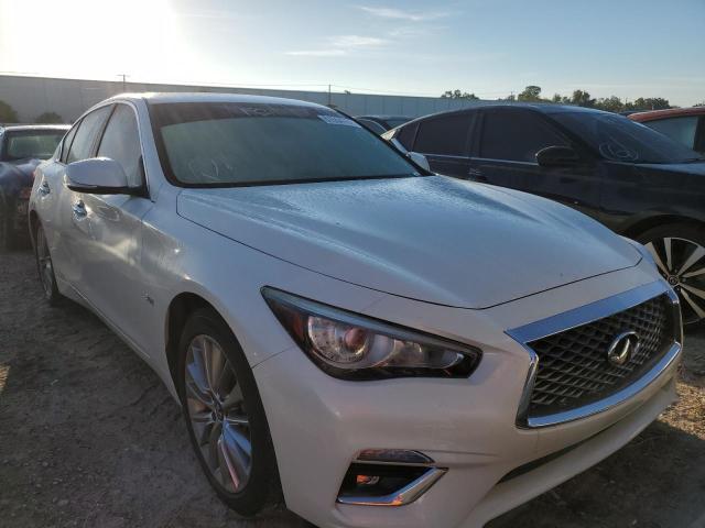 JN1EV7AP3JM364745 - 2018 INFINITI Q50 LUXE WHITE photo 1