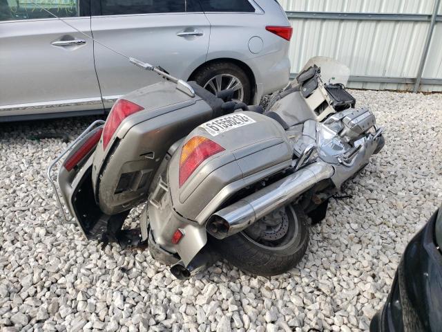 1HFSC47093A203633 - 2003 HONDA GL1800 GRAY photo 4