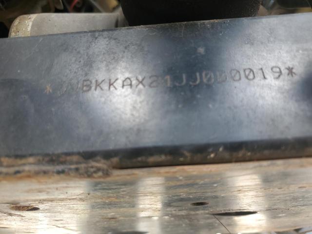 3JBKKAX24JJ000019 - 2018 CAN-AM COMMANDER GREEN photo 10