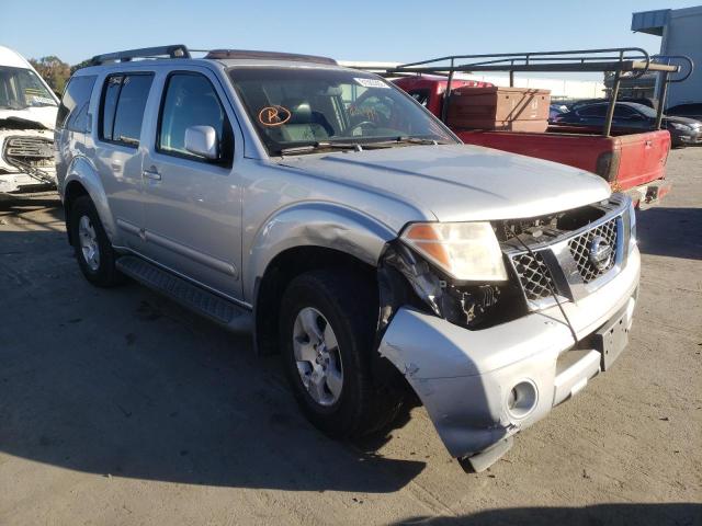 5N1AR18W37C608575 - 2007 NISSAN PATHFINDER SILVER photo 1