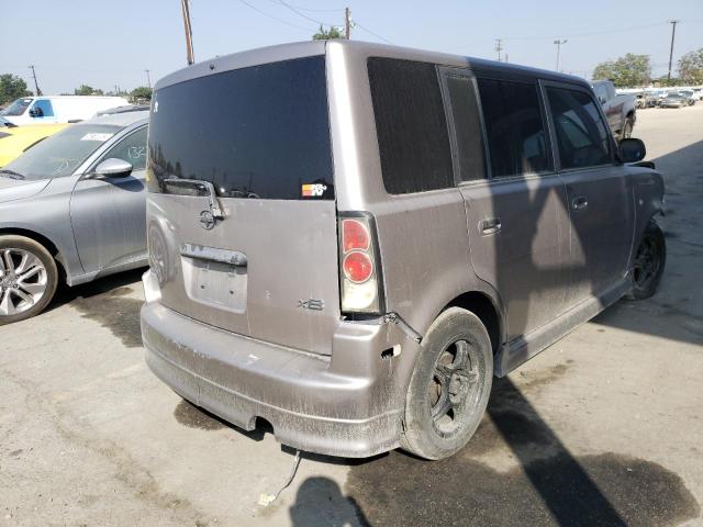 JTLKT324550216858 - 2005 TOYOTA SCION XB Grau Foto 4