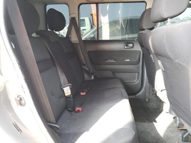 JTLKT324550216858 - 2005 TOYOTA SCION XB Grau Foto 6