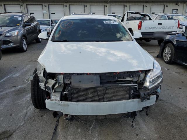 W04GV5EV5B1054550 - 2011 BUICK REGAL CXL WHITE photo 9