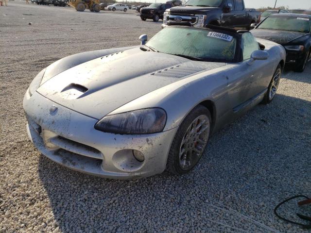 1B3JZ65Z04V101554 - 2004 DODGE VIPER SRT- SILVER photo 2