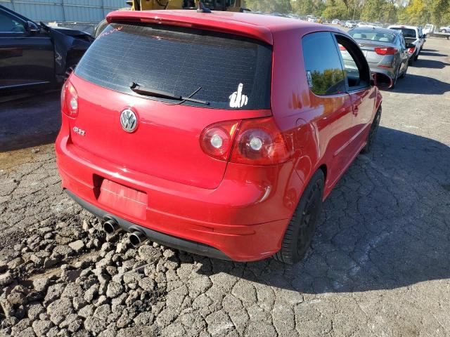 WVWKC71K28W181281 - 2008 VOLKSWAGEN R32 RED photo 4