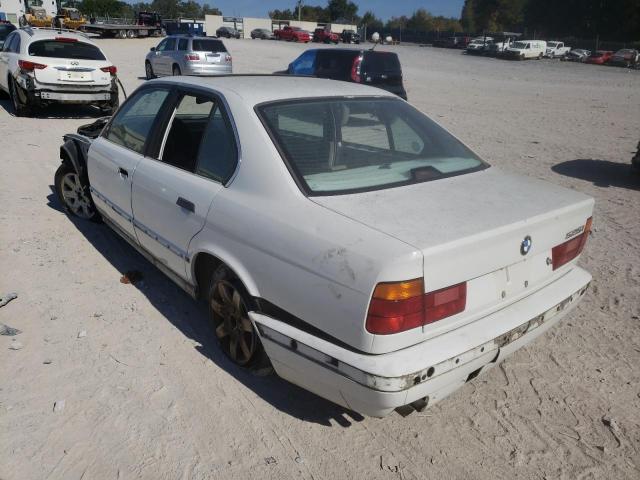 WBAHD6327SGK80112 - 1995 BMW 525 I AUTO WHITE photo 3