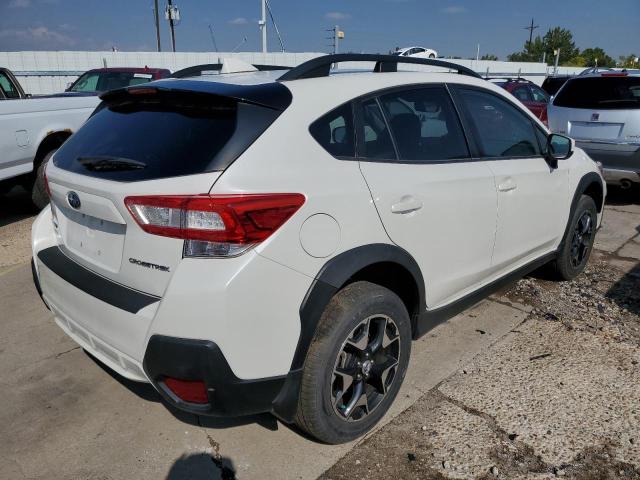 JF2GTABC5JH211444 - 2018 SUBARU CROSSTREK WHITE photo 4