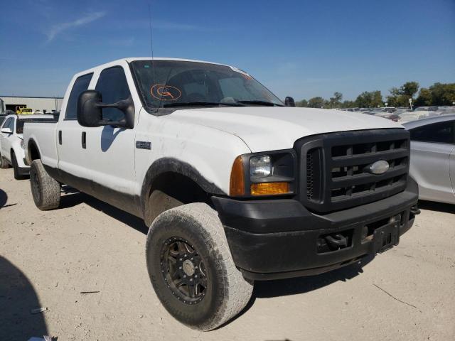 1FTWW31506EC62598 - 2006 FORD F350 SRW S WHITE photo 1