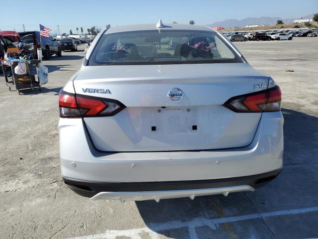 3N1CN8EV2ML923089 - 2021 NISSAN VERSA SV SILVER photo 6